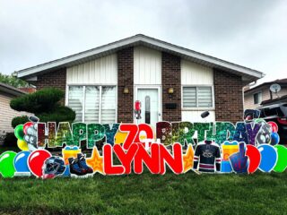 Happy 70th Birthday Lynn! #happybirthday #birthdaygirl #lynn #tecumseh #tecumsehontario #windsor #windsorontario #windsoressex #lasalle #lasalleontario #amherstburg #hockey #hockeyfan #amherstburgontario #yqg #yqgwindsor #yardgreeting

www.yardgreeting.ca